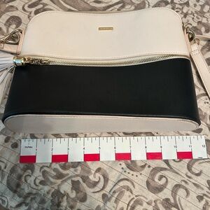 Classic “handbag” NWOT